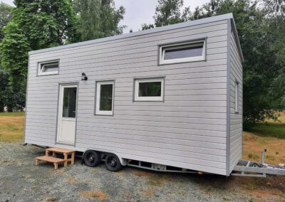 Tiny House Erzgebirge grau Aussenansicht